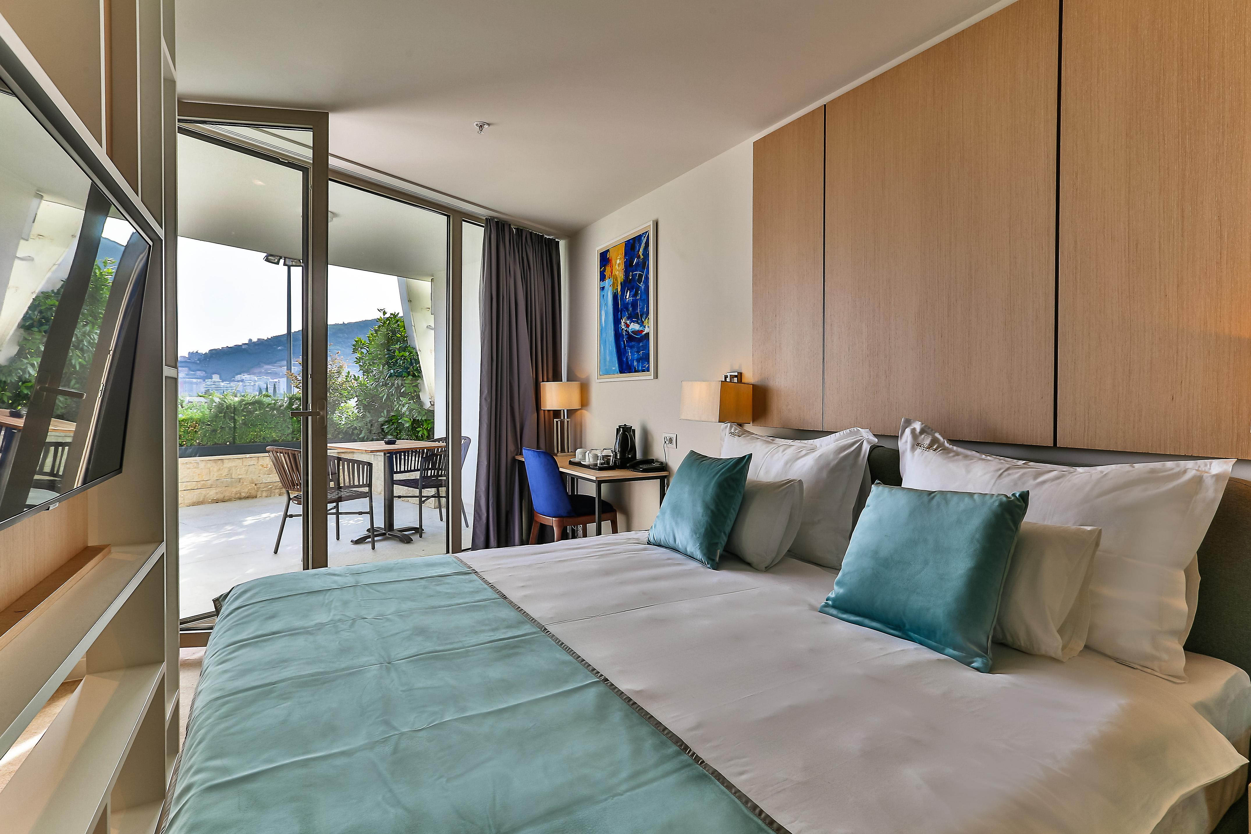 Boutique Square Hotel