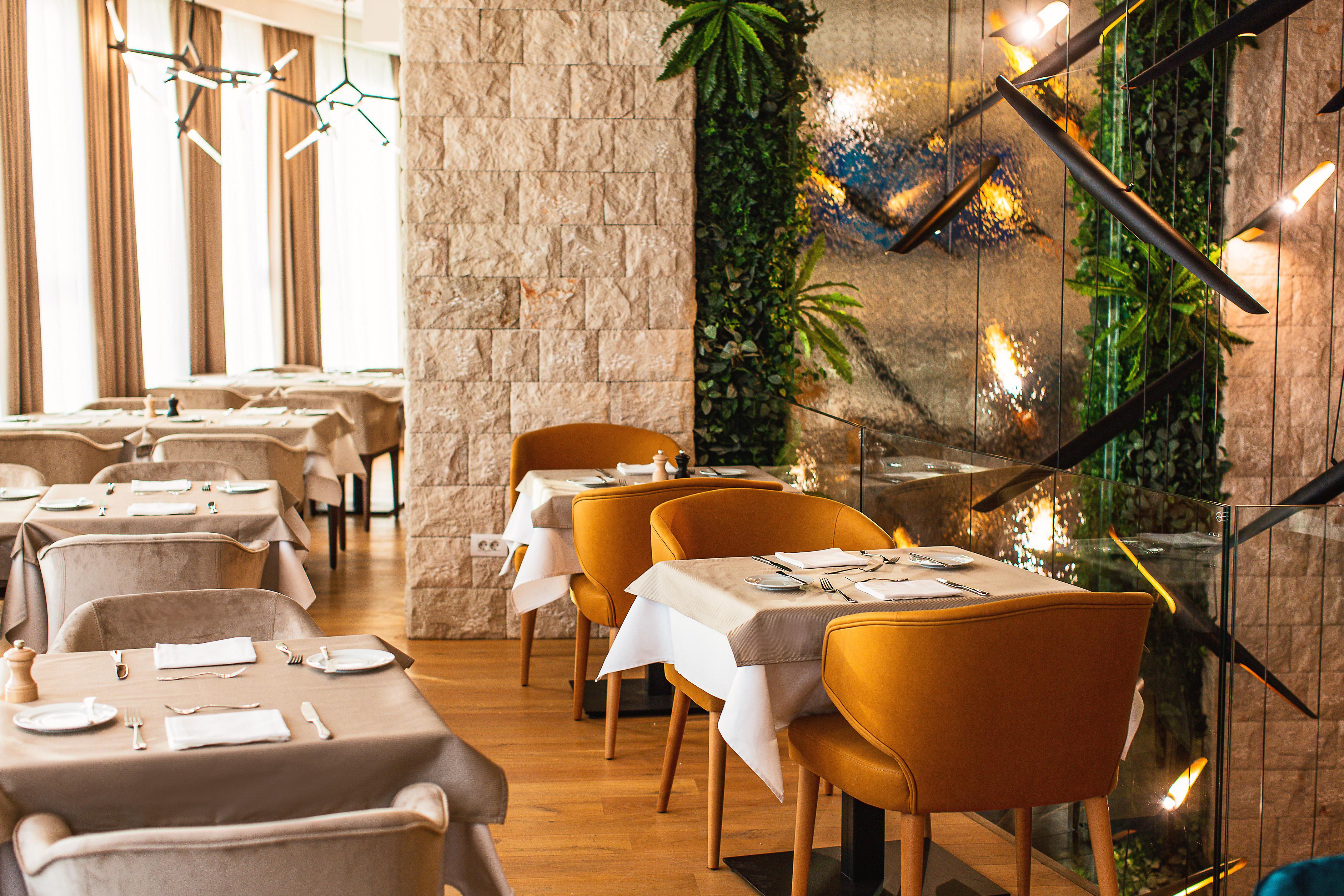 Boutique Square 5*